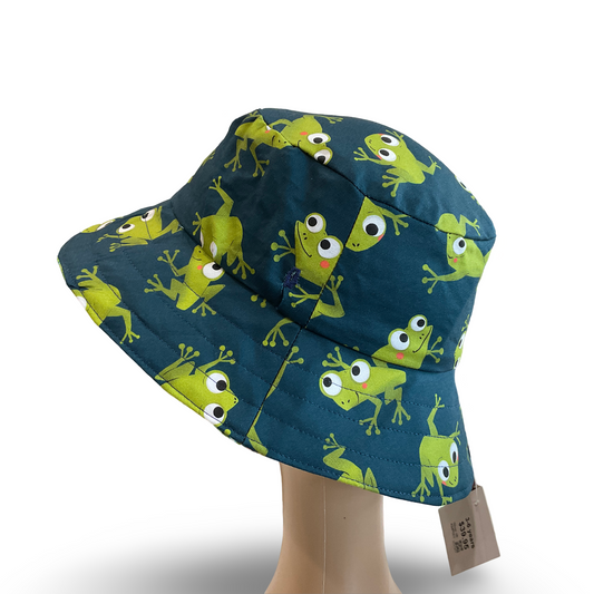 Reversible Kids Bucket Hat - frog, lily pad